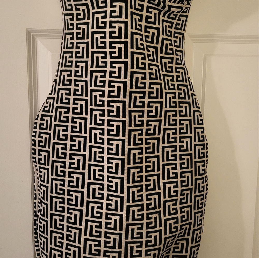 Custom Designer Suit - Picture 3 of 4
